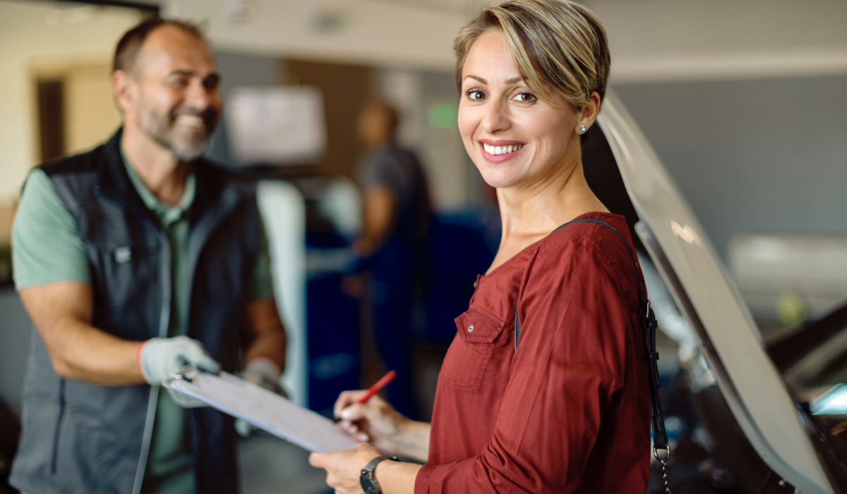 customer signing for car